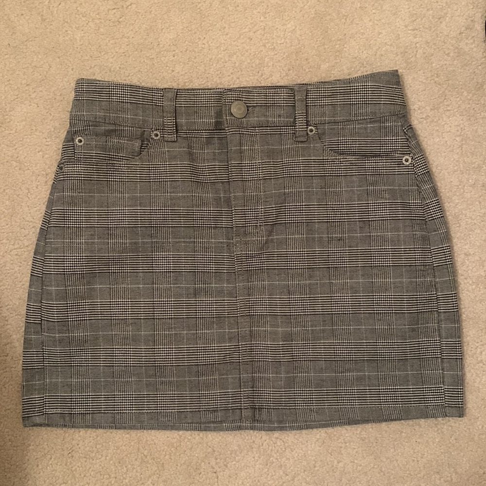American eagle plaid mini skirt size 2